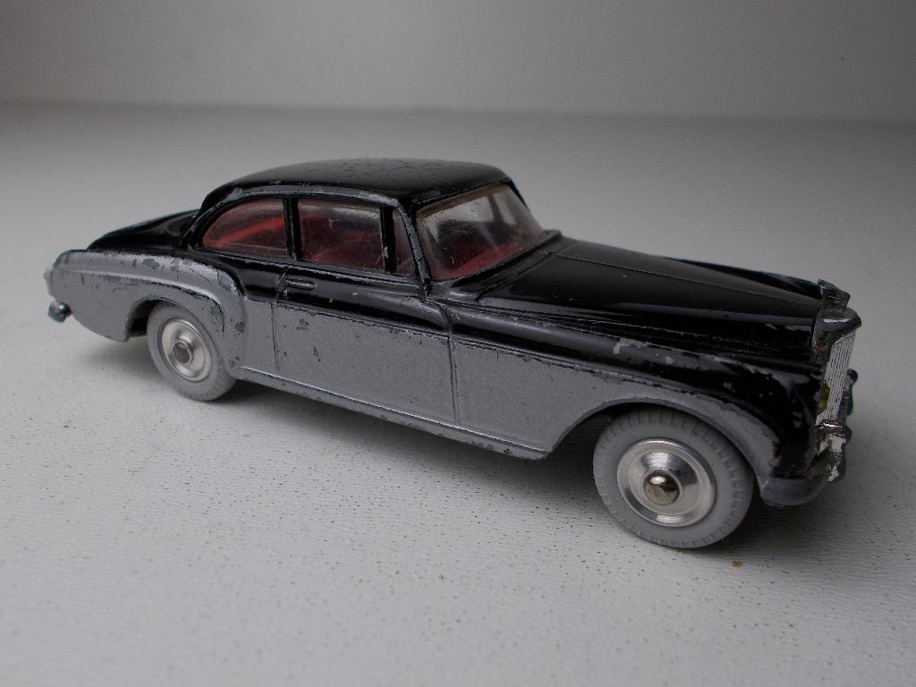 1961 Corgi Toys 224 BENTLEY CONTINENTAL SPORTS SALOON (-B-), Ophalen of Verzenden, Gebruikt, Auto, Corgi