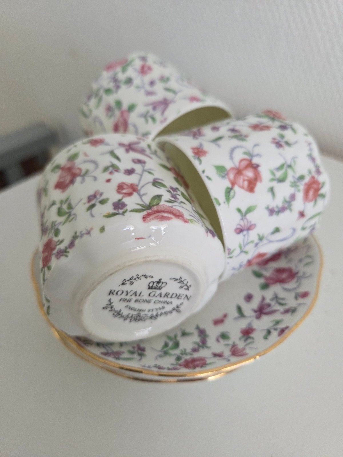 Royal Garden Fine Bone China kopjes en schotels, Ophalen