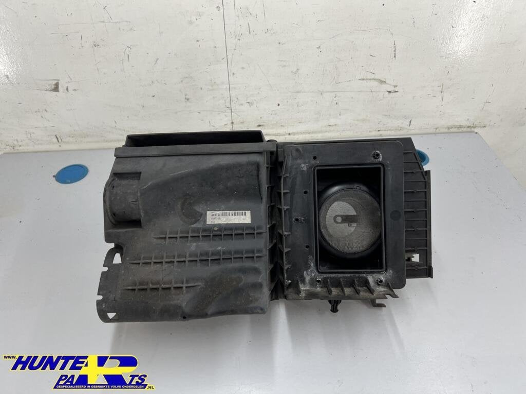 Luchtfilterhuis Volvo V50/S40 2.4 ('04-'12) 30677532, Gebruikt, Ophalen of Verzenden, Volvo, Volvo