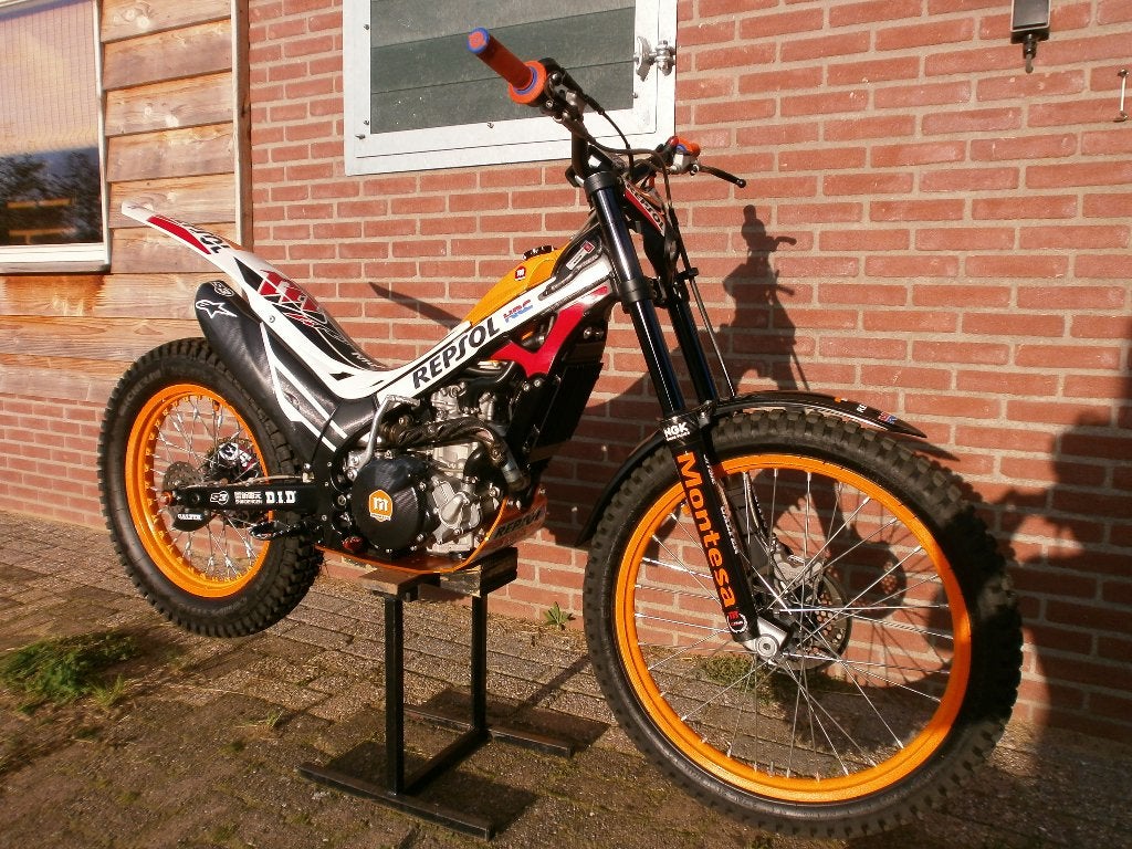 montesa repsol. 2016., Ophalen