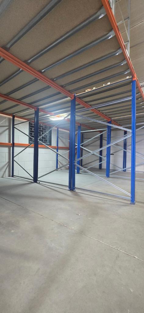Entresol vloer van nlm stelling 200 hoog 600 breed en 360 dp, Ophalen, 50 tot 150 cm, 10 m² of meer, 10 tot 30 cm