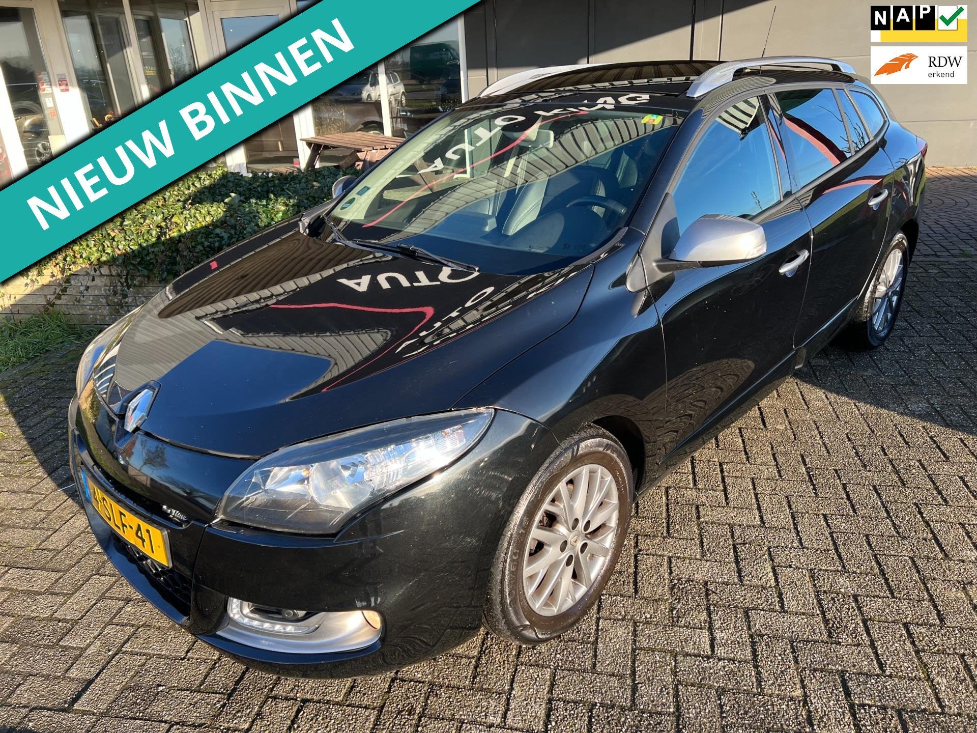 Renault Mégane Estate 1.5 dCi GT-Line ECC NAV PANO CAM KEYL, Voorwielaandrijving, Euro 5, Gebruikt, Zwart