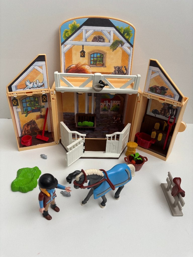Playmobil speelbox paardenstal 5418 met diverse accessoires, Kinderen en Baby's, Speelgoed | Playmobil, Gebruikt, Complete set