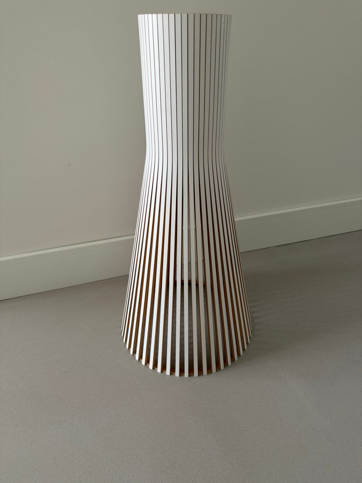 Originele Secto Design 4200 wit 60cm missend latje, Ophalen, Wit, Rond, Zo goed als nieuw