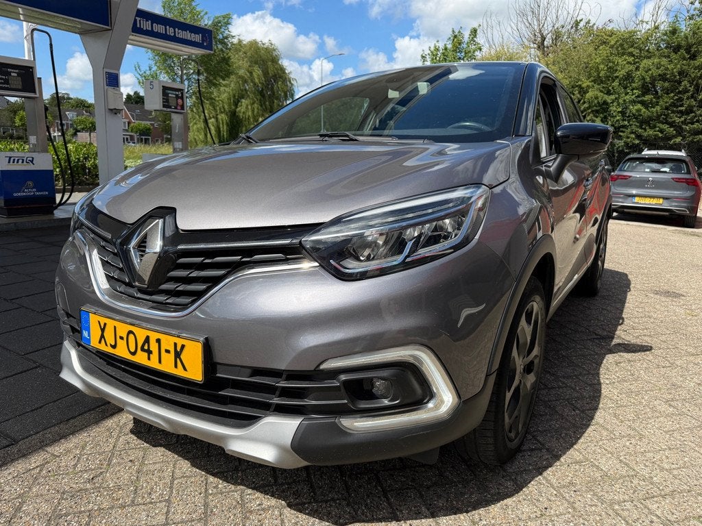 Renault Captur 1.2 TCe Intens / Parkeersensoren / Bluetooth, Auto's, Renault, Gebruikt, 4 cilinders, 635 kg, Leder en Stof