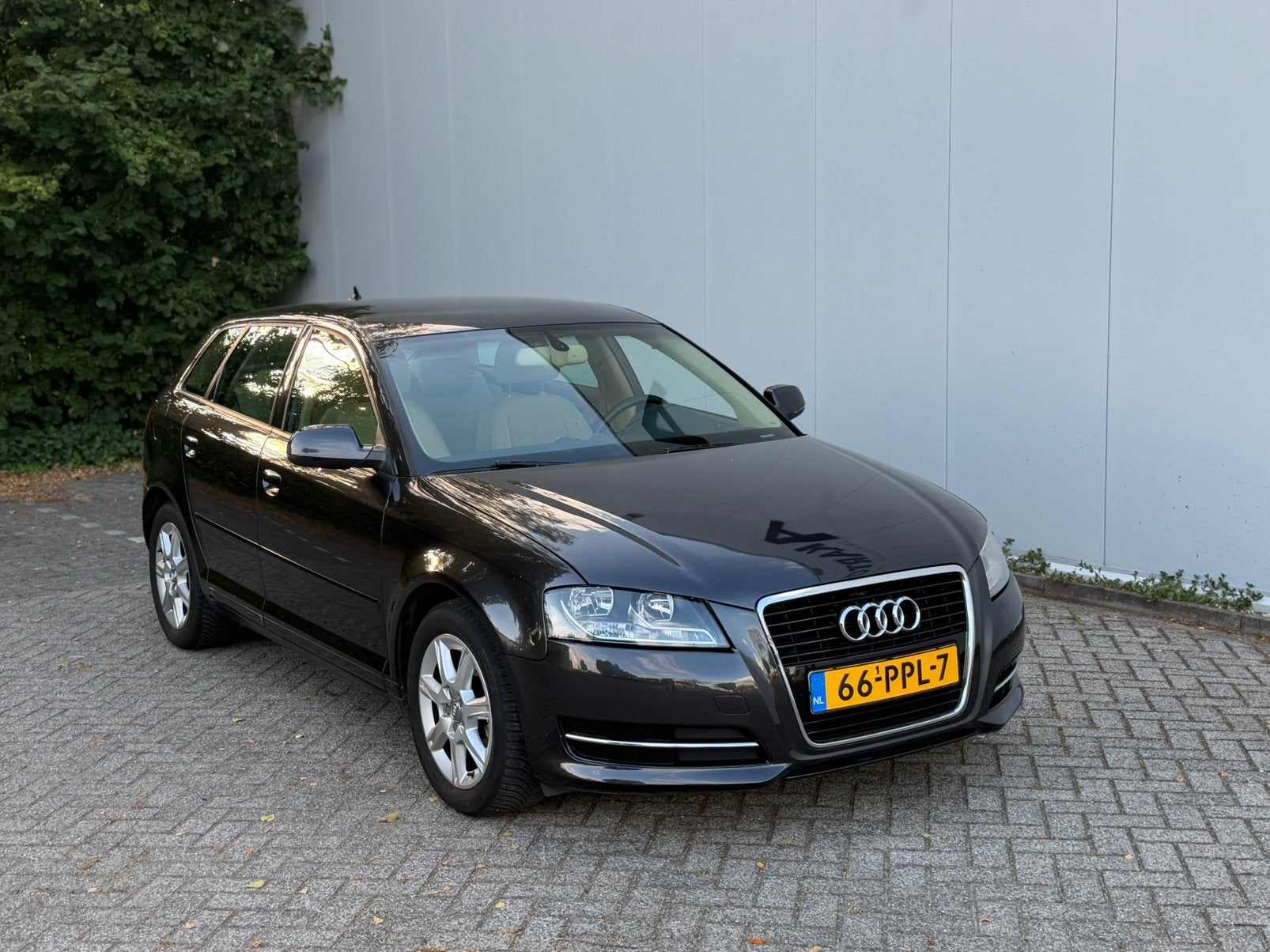 Audi A3 1.2 Tfsi 77KW Sportback S-tronic 2011 Grijs, 4 cilinders, 19 km/l, Zilver of Grijs, 104 pk