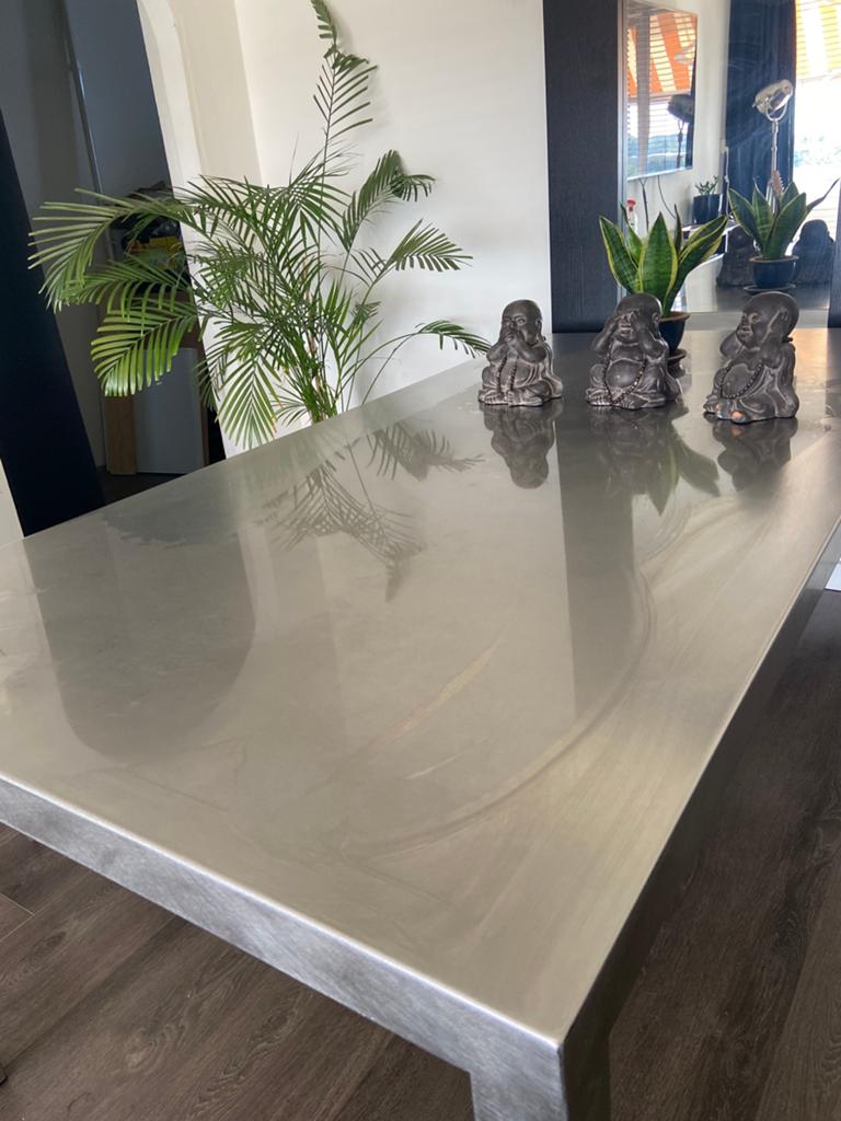 Karma Design seemless brushed RVS Dining Table 200x100x74, Huis en Inrichting, Ophalen, Zo goed als nieuw