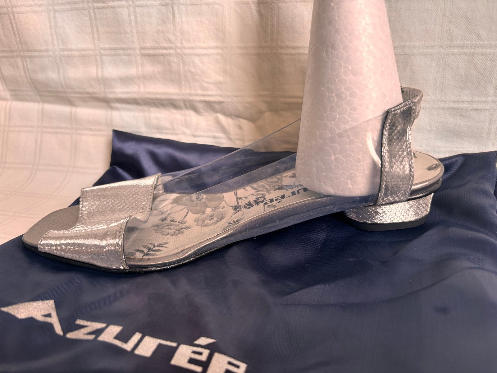 Azuree zilverkleurige feestschoenen met transparante zijkant, Overige kleuren, Zo goed als nieuw, Sandalen of Muiltjes, Ophalen of Verzenden