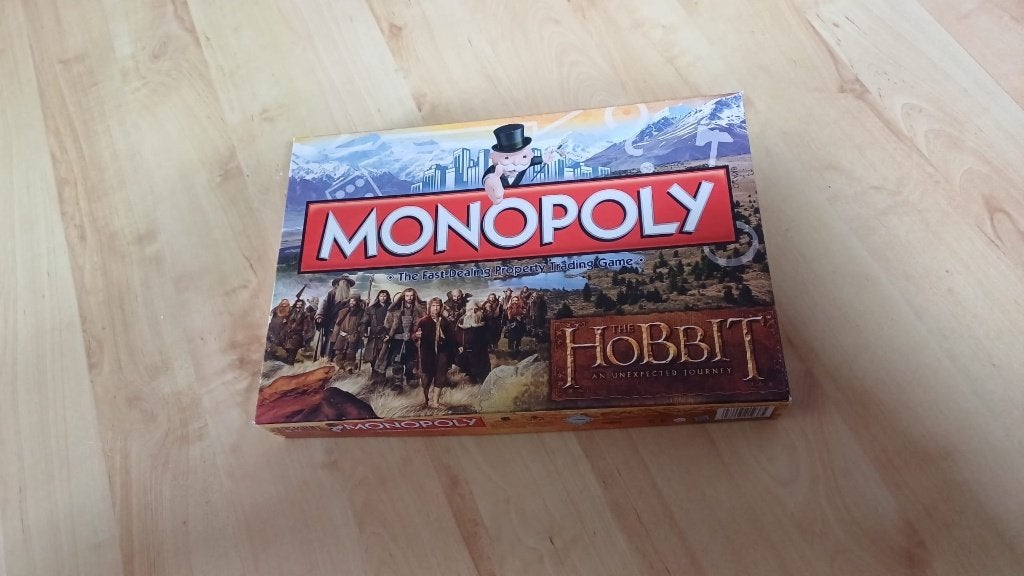 bordspel limited 1e editie Monopoly The Hobbit Lotr Monopoli, Hobby en Vrije tijd, Gezelschapsspellen | Bordspellen, Vijf spelers of meer