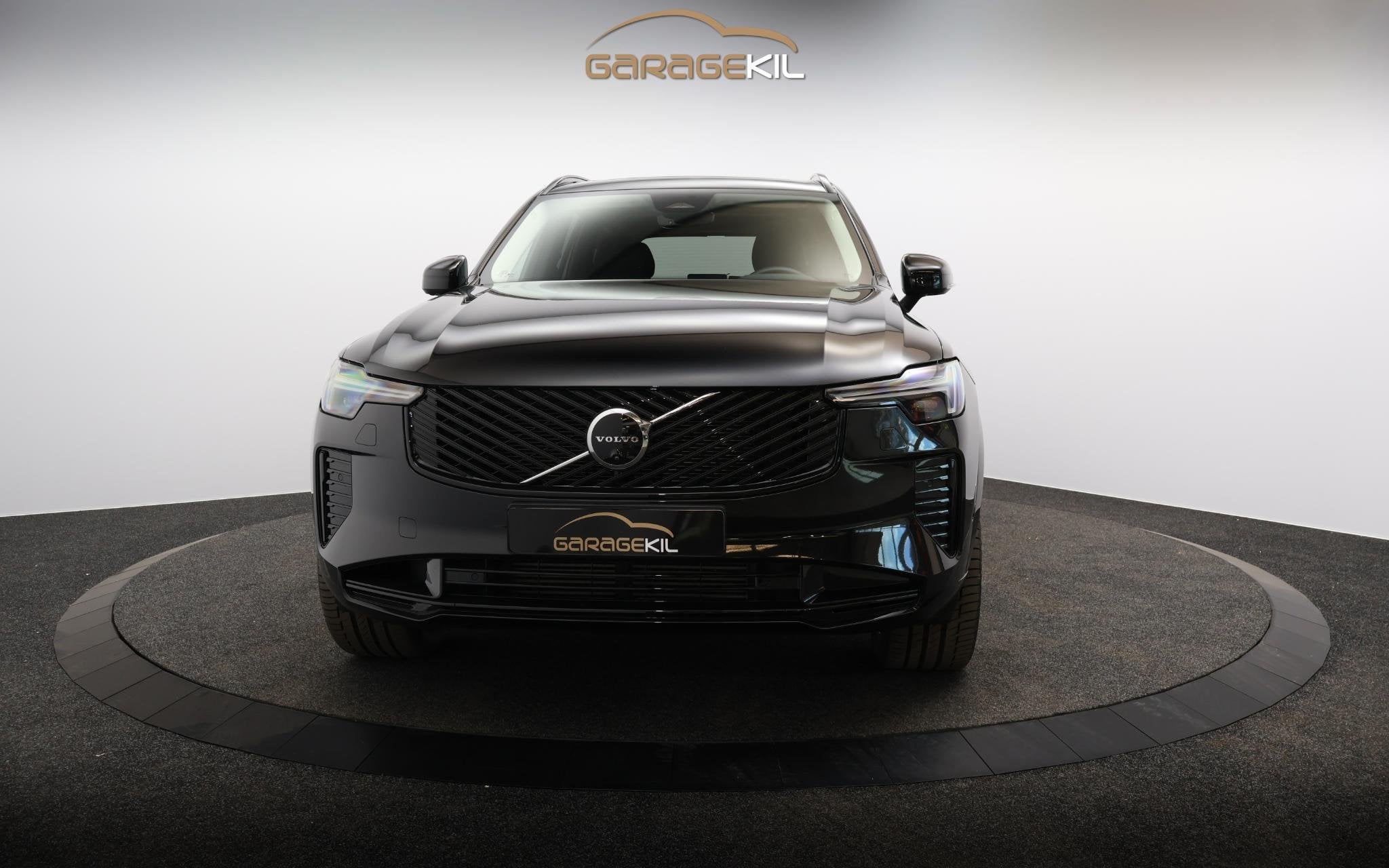 Volvo XC90 2.0 T8 Plug-in hybrid AWD Plus Dark Dealeronderh, 77 km/l, Gebruikt, Euro 6, 4 cilinders