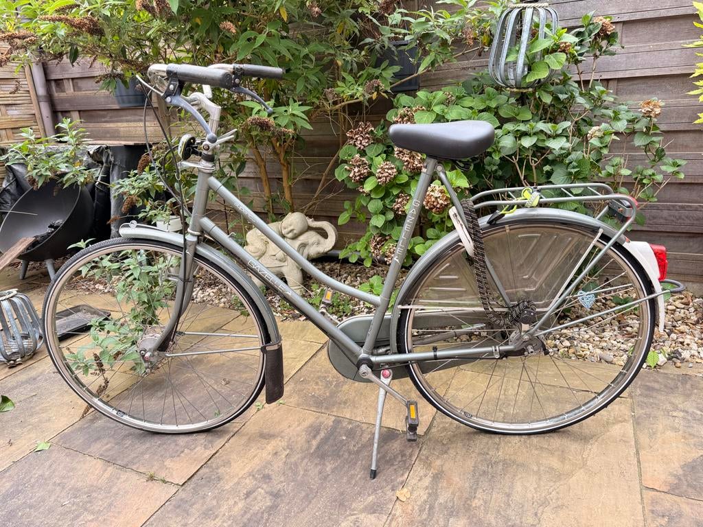 Gazelle damesfiets - stevig en betrouwbaar, Fietsen en Brommers, Fietsen | Dames | Damesfietsen, Ophalen, Velgrem, Versnellingen