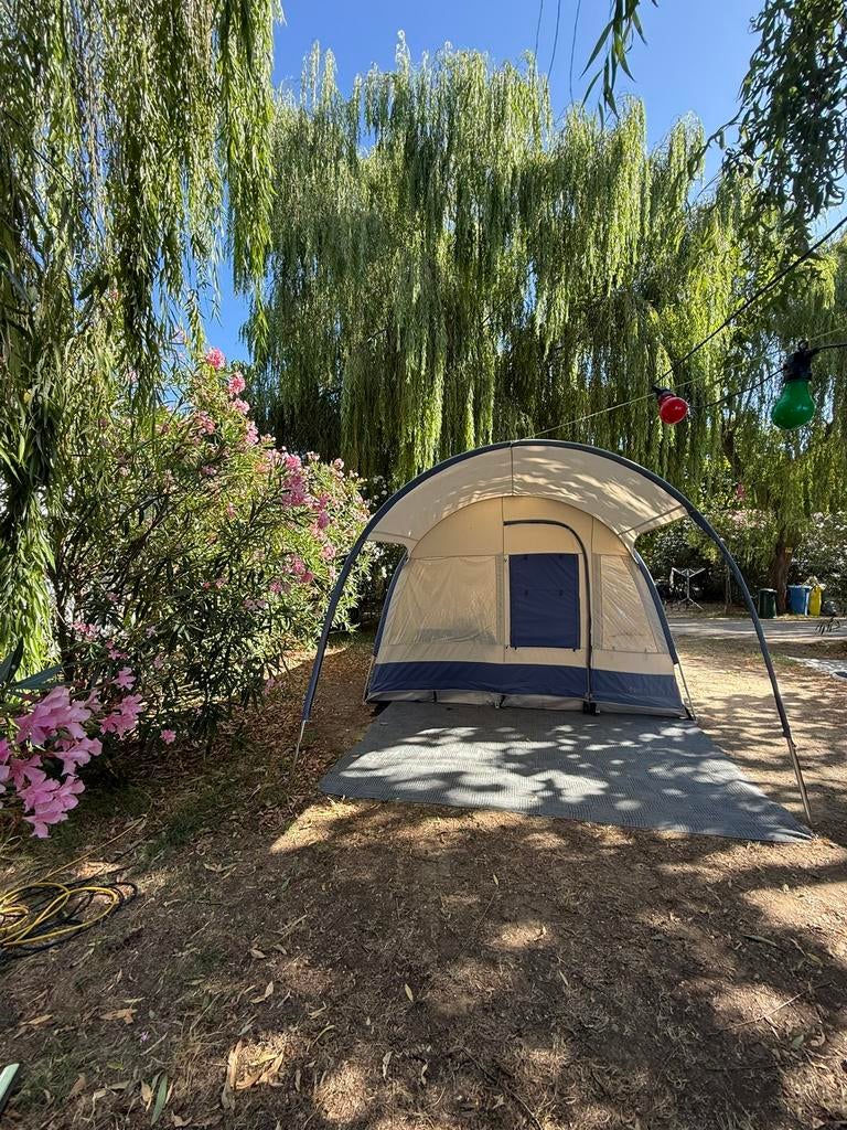 Te koop: Koepeltent ivm aanschaf caravan, Ophalen, Gebruikt, Tot en met 4