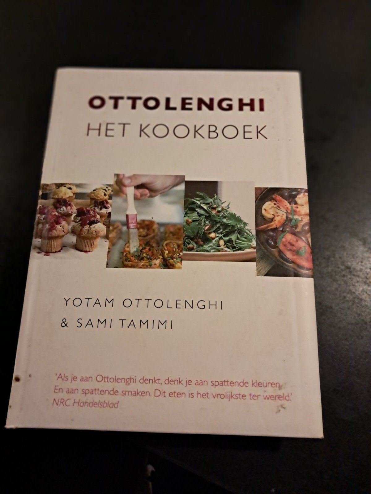 Ottolenghi Het Kookboek - Yotam Ottolenghi & Sami Tamimi, Midden-Oosten en Marokko, Hoofdgerechten, Ophalen of Verzenden, Zo goed als nieuw