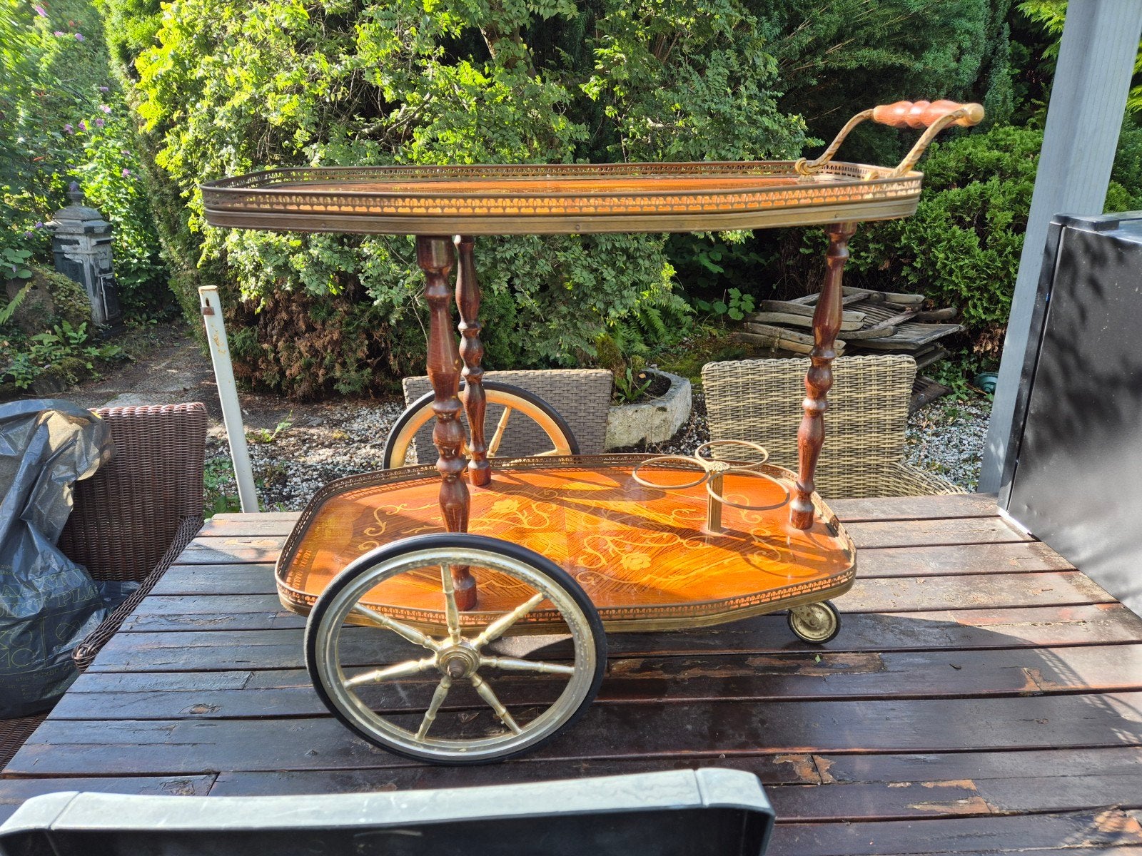 Vintage italiaanse serveer bar wagen 1960, Antiek en Kunst, Antiek | Meubels | Tafels, Ophalen