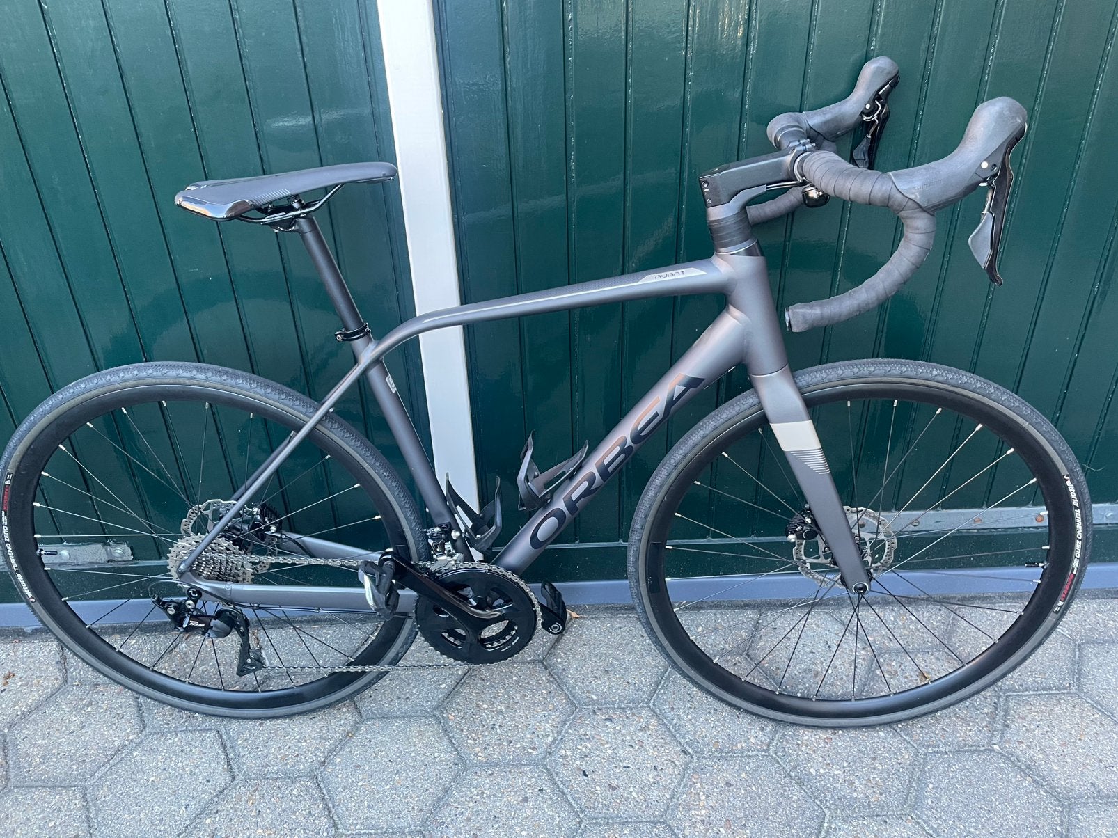 Orbea Avant H30D Shimano 105. Donker grijs.2024. zgan., Aluminium, Zo goed als nieuw, Meer dan 20 versnellingen, Ophalen