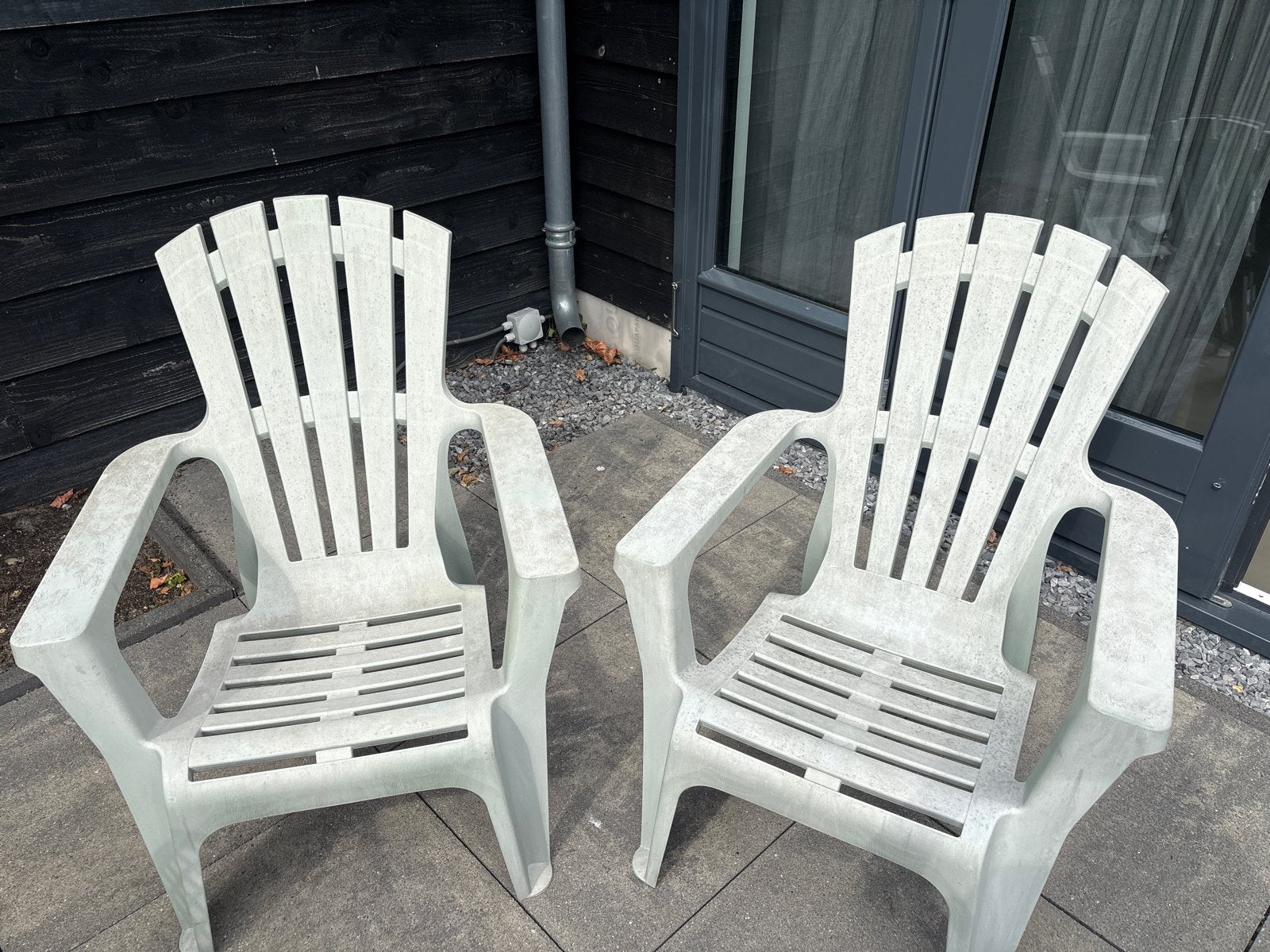 Mintgroene tuinstoelen van Leen Bakker (2 stuks), Tuin en Terras, Ophalen, Gebruikt, Kunststof