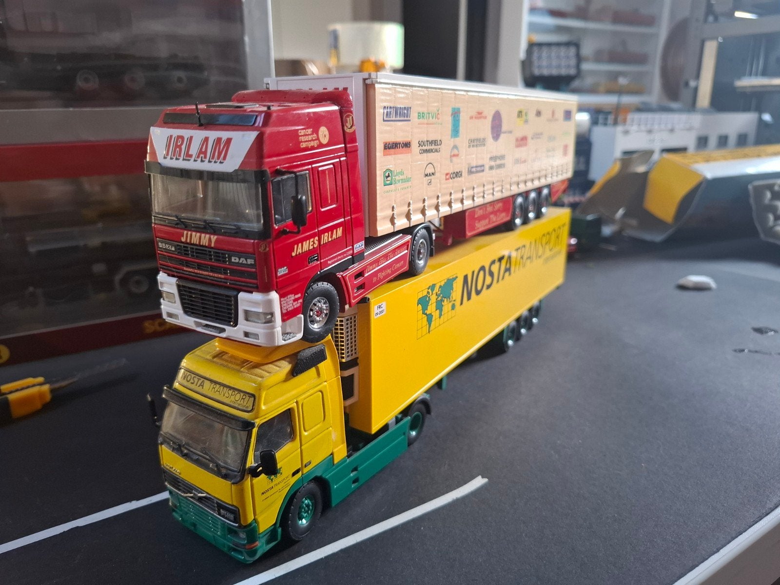 2 x tekno, Ophalen of Verzenden, Zo goed als nieuw, Bus of Vrachtwagen, Tekno