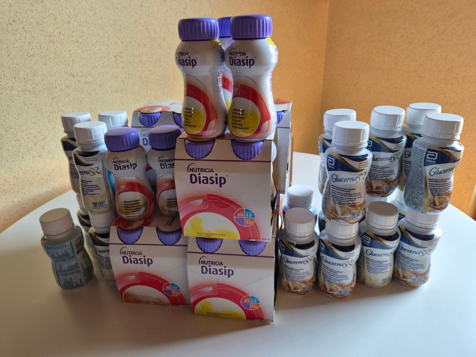 Grote partij medische drinkvoeding voor diabetes (54 flesjes, Diversen, Ophalen of Verzenden
