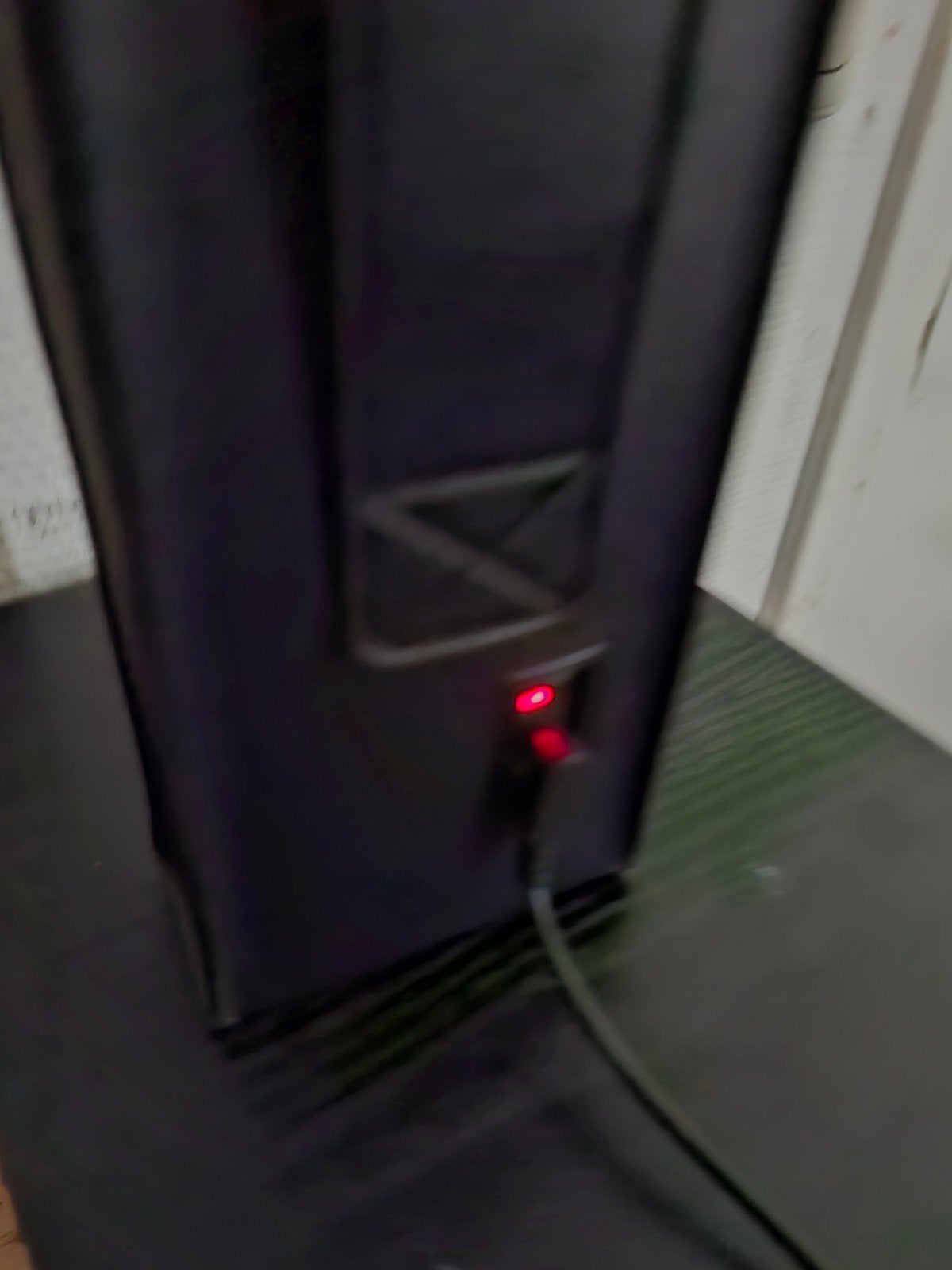 Uniden UBC3000XLT Scanner met Frequenties en Lader, Ophalen of Verzenden, Gebruikt, 500 kanalen of meer, Draagbaar