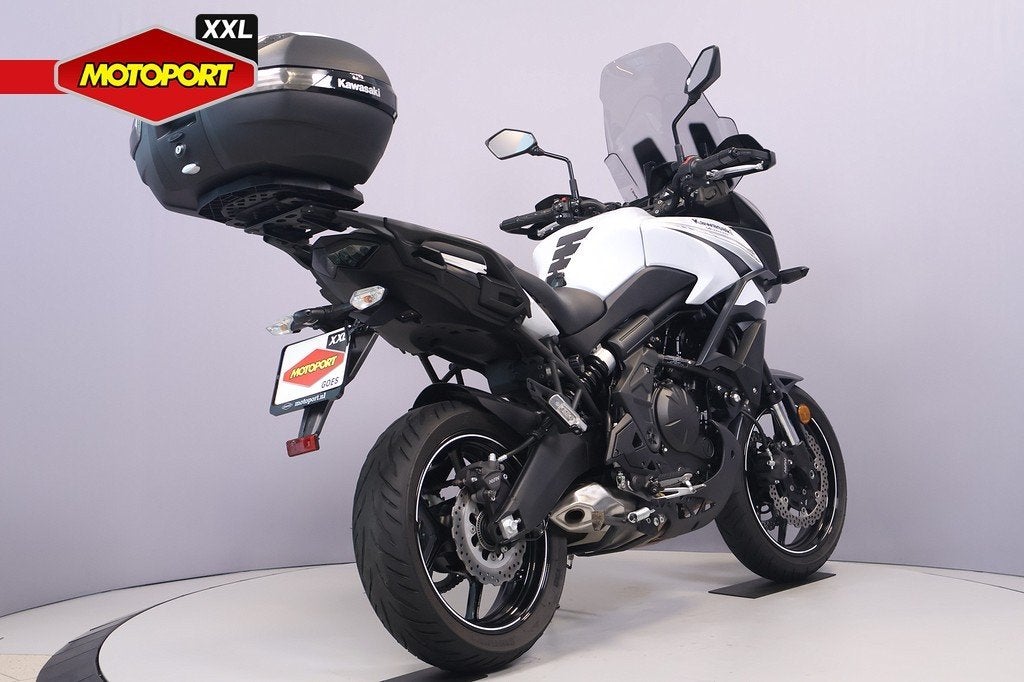 Kawasaki Versys 650, Bedrijf, Toermotor