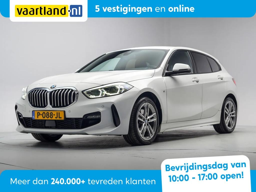BMW 1-serie 118i M Sport Business Edition Aut. [ LED Live co, Auto's, BMW, 136 pk, Gebruikt, 1295 kg, Wit