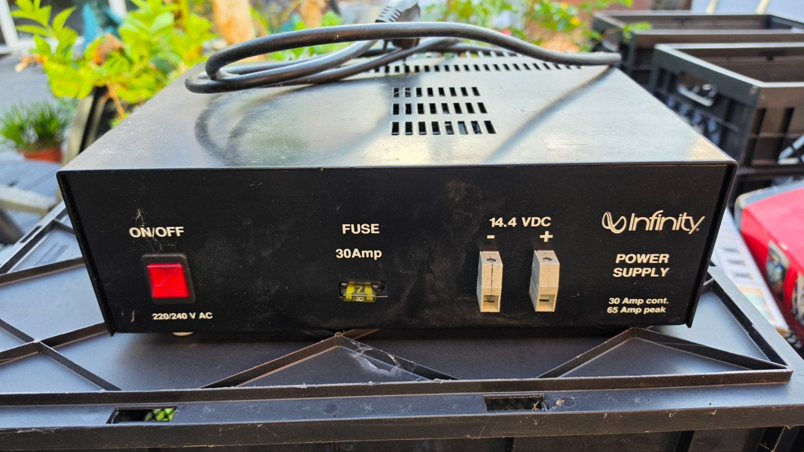 Titel: Infinity Power Supply - 14.4V / 30A, Ophalen