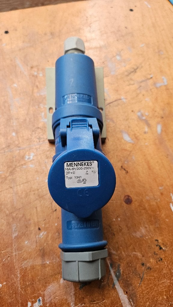 Mennekes C form combinatie 220 Volt compleet, Ophalen of Verzenden, Nieuw, Stekker