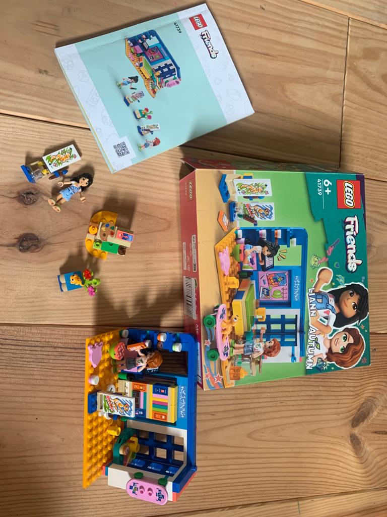 Lego friends 41739 Lians kamer, Ophalen of Verzenden, Zo goed als nieuw