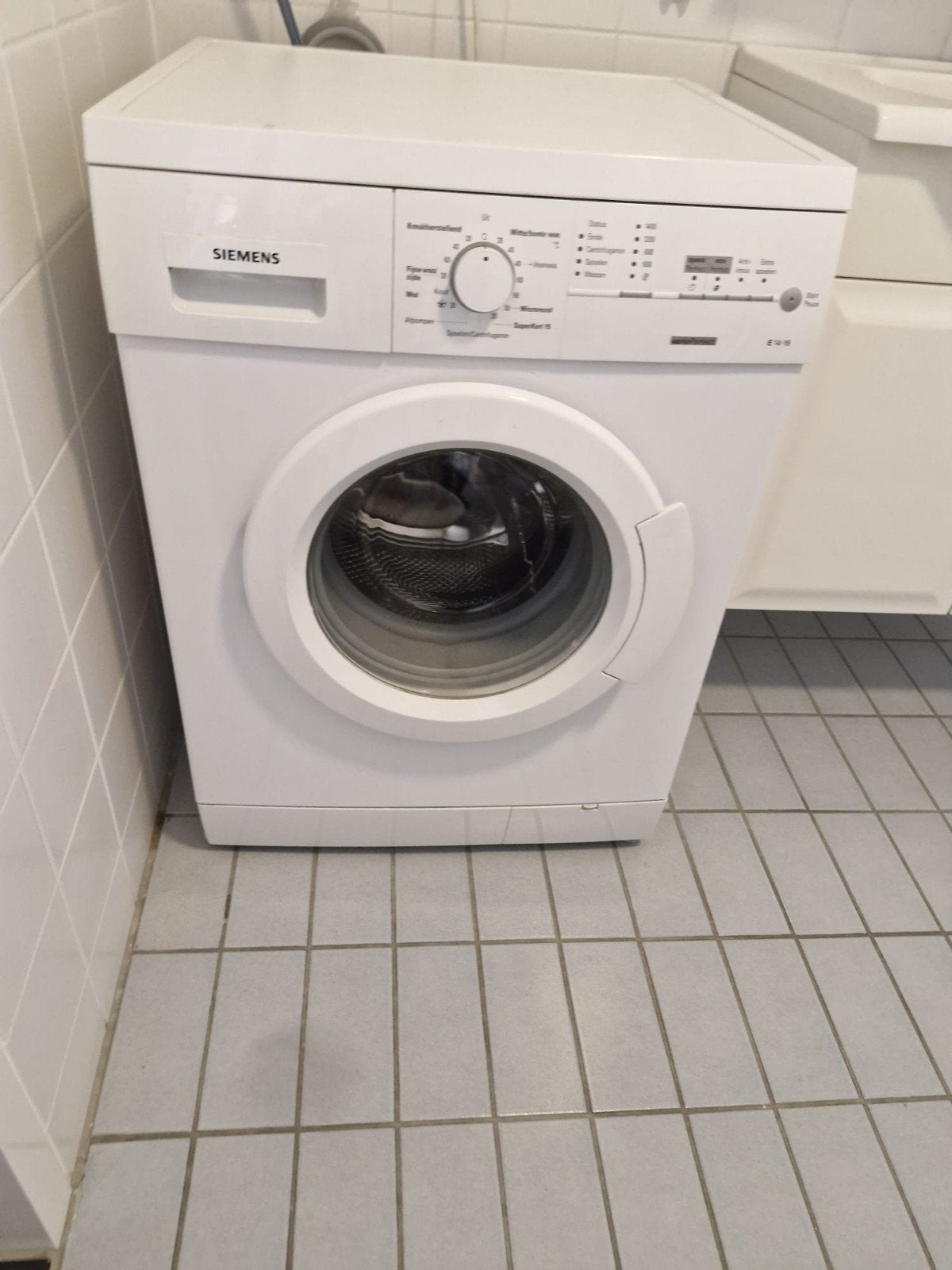 Siemens wasmachine, 1200 tot 1600 toeren, Kringloop Laares, Ophalen of Verzenden, Minkmaatstraat 126