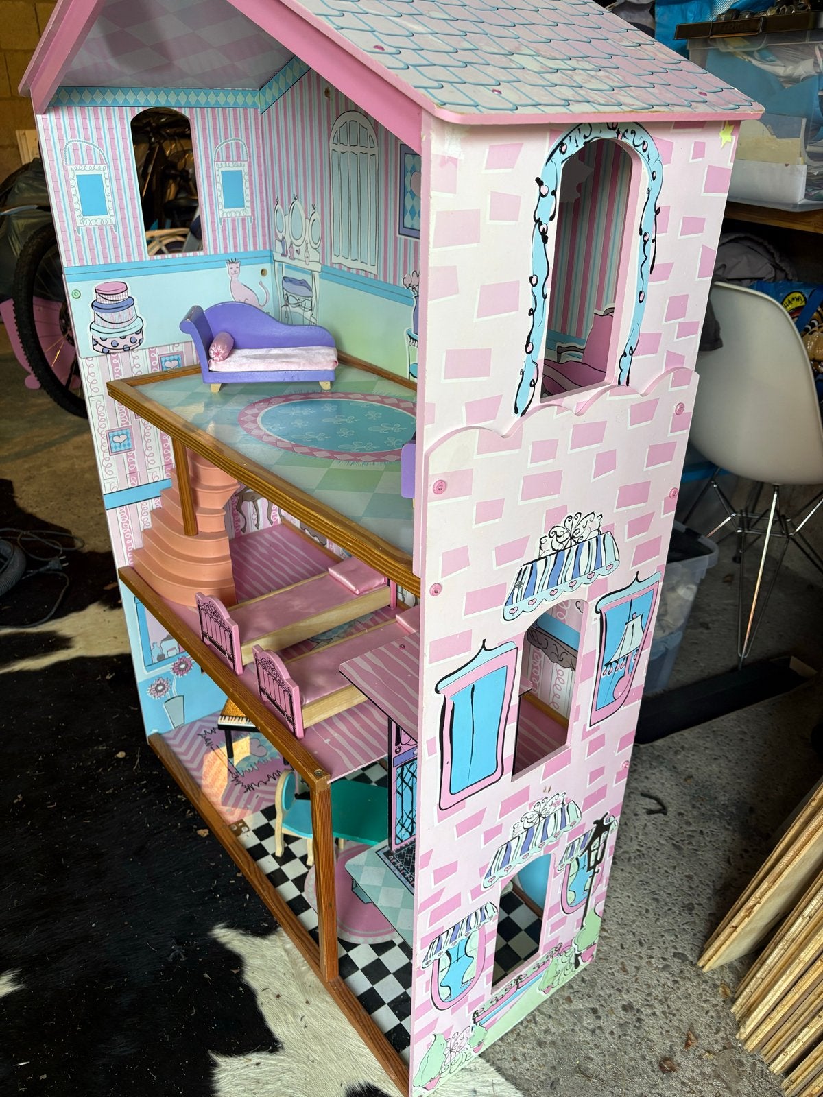 Groot houten poppenhuis met meubels, Ophalen, Gebruikt, Poppenhuis