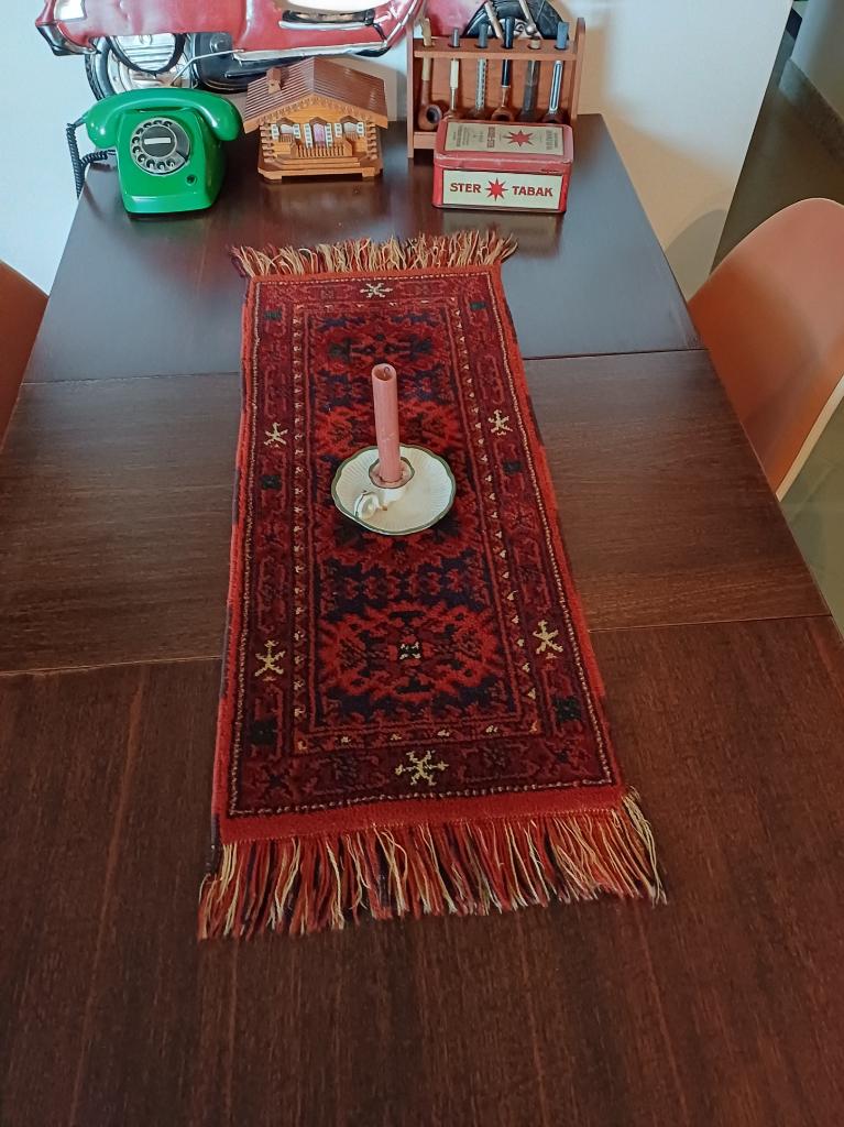 Tafelkleed Cafékleed vintage Perzisch kleed 88 x 33 cm., Ophalen of Verzenden, Gebruikt, Rechthoek, Binnen