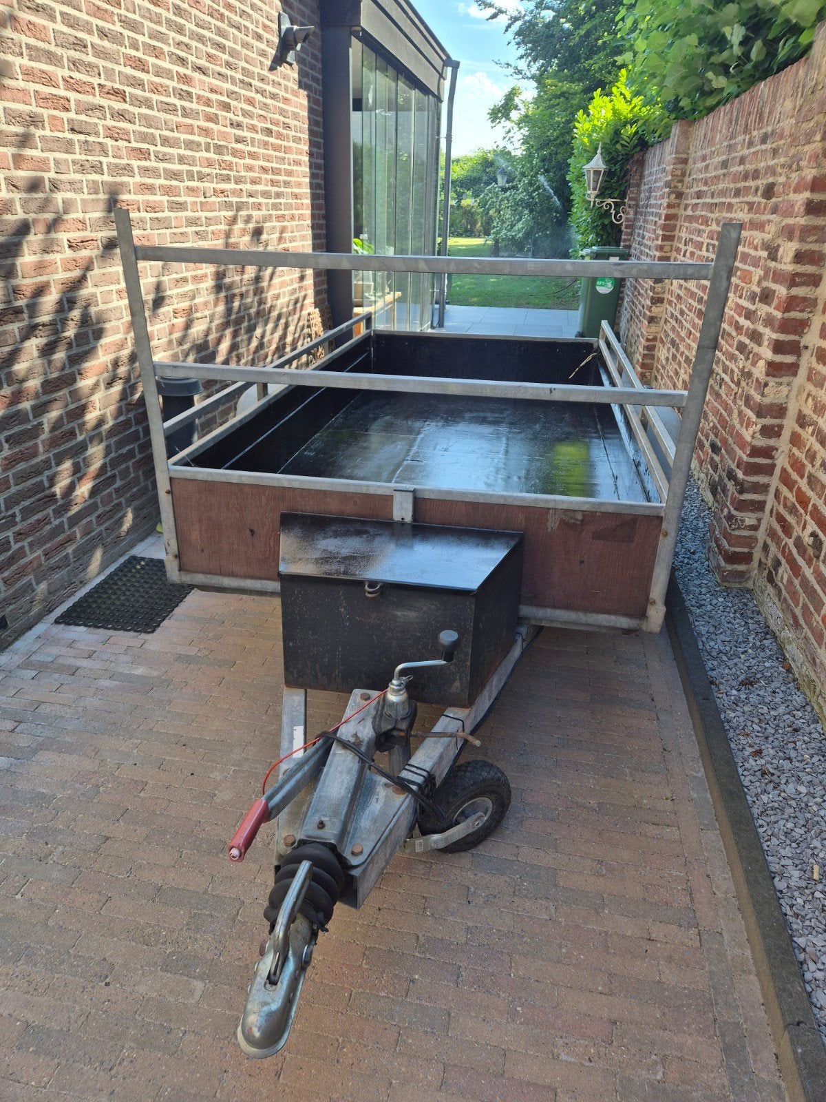 Anssems aanhangwagen met opbergkist, Ophalen, Gebruikt