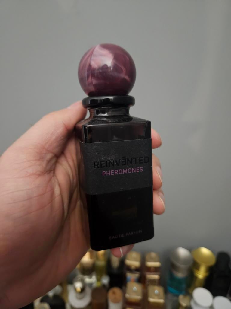 Reinvented Pheromones Eau de Parfum, Sieraden, Tassen en Uiterlijk, Uiterlijk | Parfum, Ophalen of Verzenden, Zo goed als nieuw