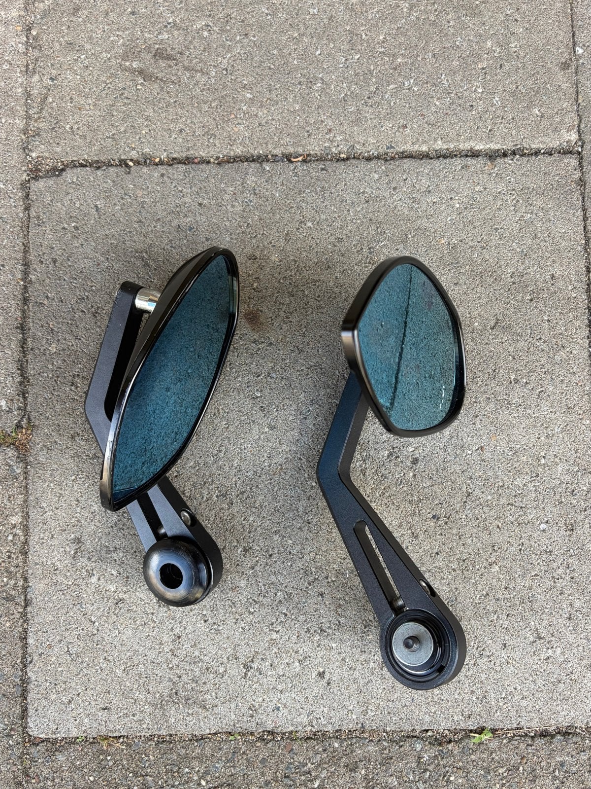 Universele scooterspiegels - Zwart, verstelbaar, Auto-onderdelen, Spiegels, Ophalen of Verzenden, Gebruikt, Universele onderdelen