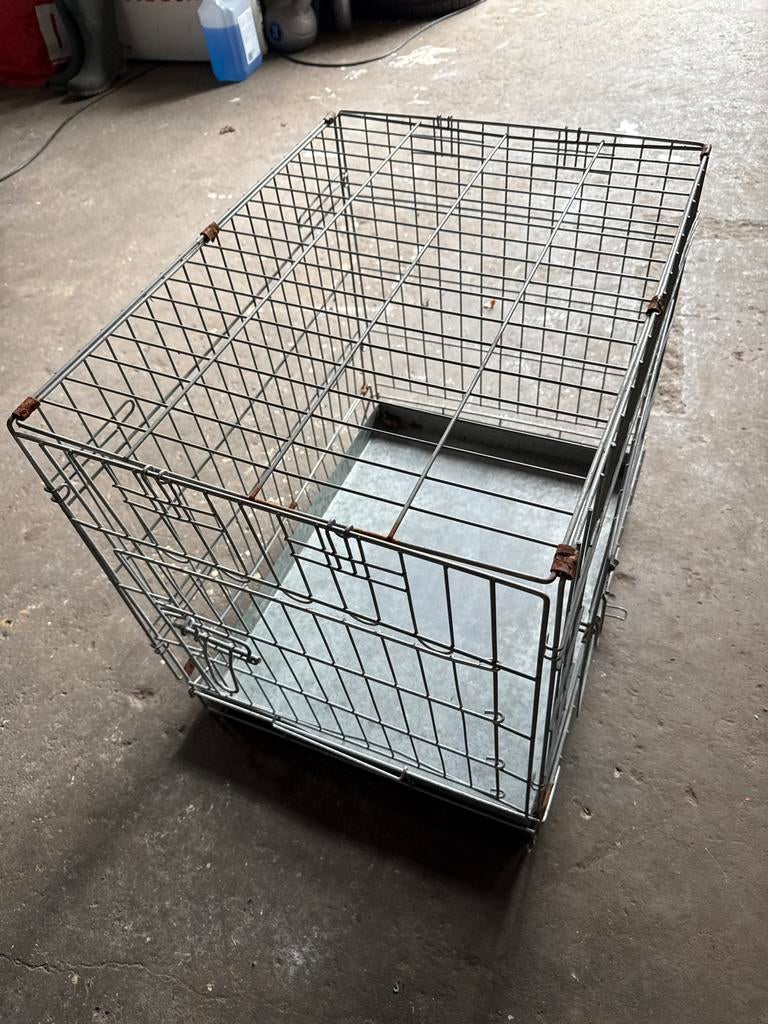Honden bench, Dieren en Toebehoren, Ophalen, Gebruikt, Minder dan 65 cm, Hondenhok
