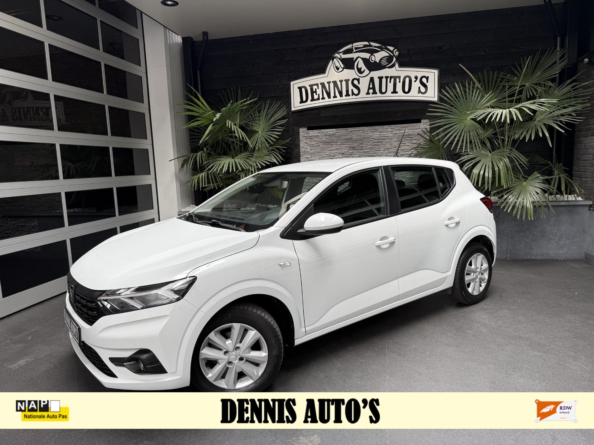 Dacia Sandero 1.0 TCe 90 Essential incl onderhoud en Garanti, Auto's, Voorwielaandrijving, Dealer onderhouden, Gebruikt, 980 kg
