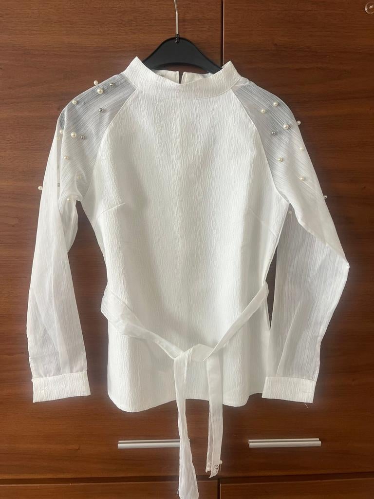 Elegante witte yuhao blouse met pareldetails maat M, Wit, Zo goed als nieuw, Yuhao, Ophalen