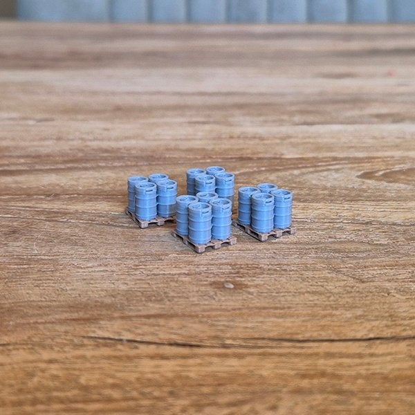 Pallet met Biervaten (Set van 4) – 1-87, Ophalen of Verzenden, Nieuw, Bus of Vrachtwagen, Overige merken