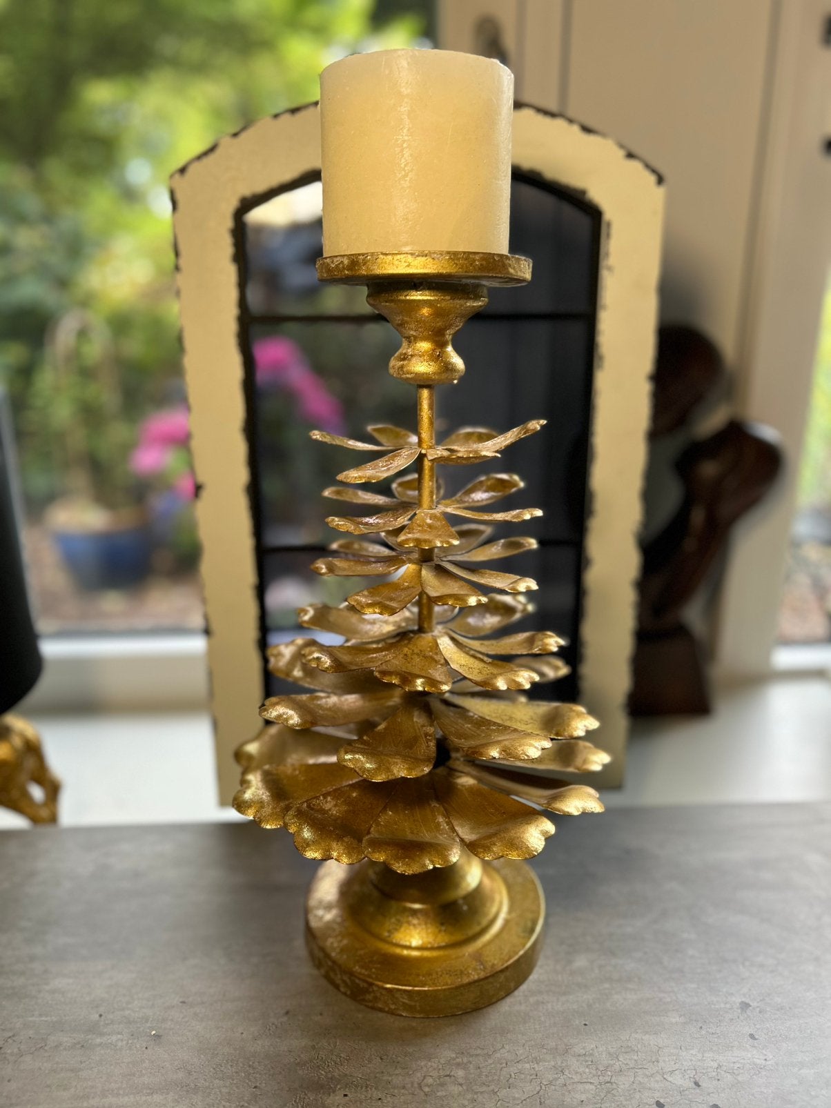 Metalen woondecoratie goudkleurige kaarsenhouder met kaars, Nieuw, Ophalen of Verzenden, X, Kandelaar