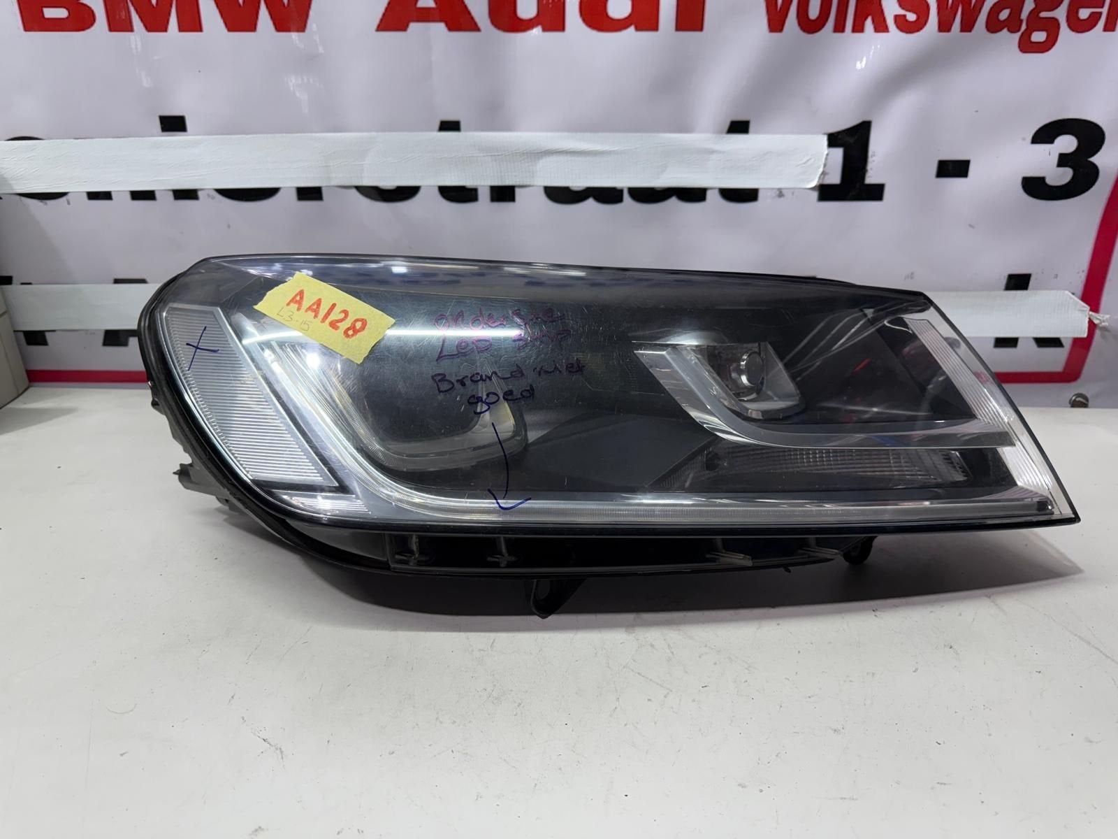 Volkswagen Touareg II Koplamp, Gebruikt, -, -, Ophalen of Verzenden