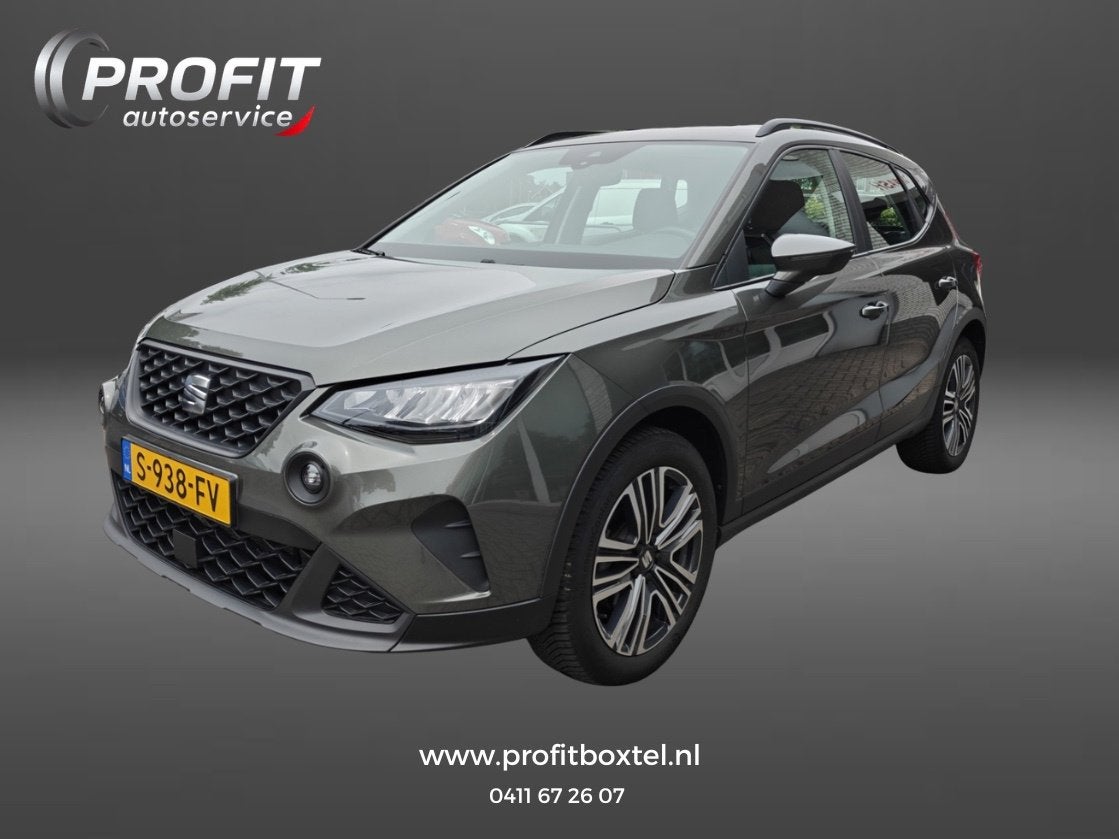 Seat Arona 1.0 TSI Style / LM Velgen / Carplay / Uitmuntende, Voorwielaandrijving, Gebruikt, 95 pk, 49 €/maand