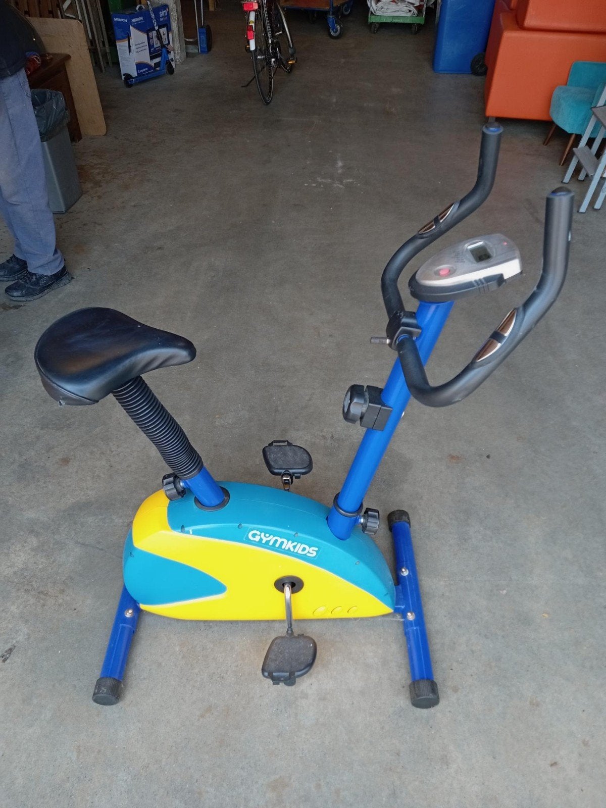 Te koop, Leuke Hometrainer, Sport en Fitness, Ophalen, Gebruikt, Benen, Hometrainer