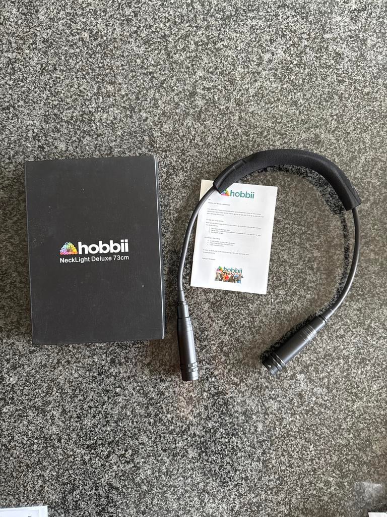 Hobbii NeckLight Deluxe 73cm - Handige Neklamp, Ophalen of Verzenden, Zo goed als nieuw