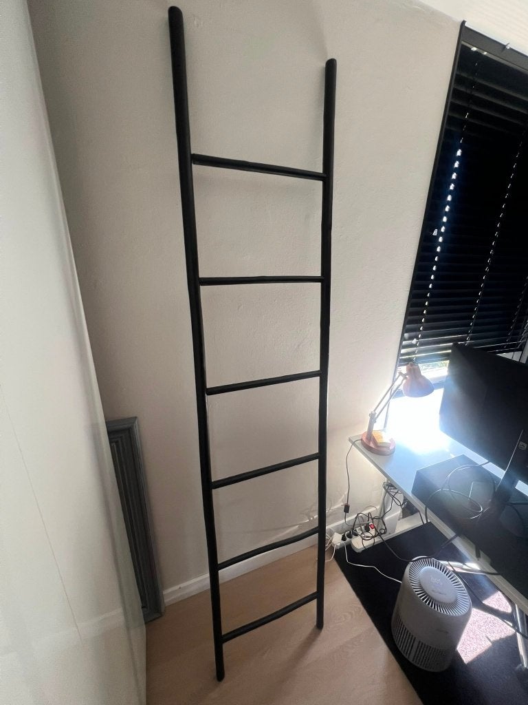 Houten decoratie trap zwart - MOET SNEL WEG!, Huis en Inrichting, Woonaccessoires | Wanddecoraties, Ophalen, 220 cm, Decoratieobject