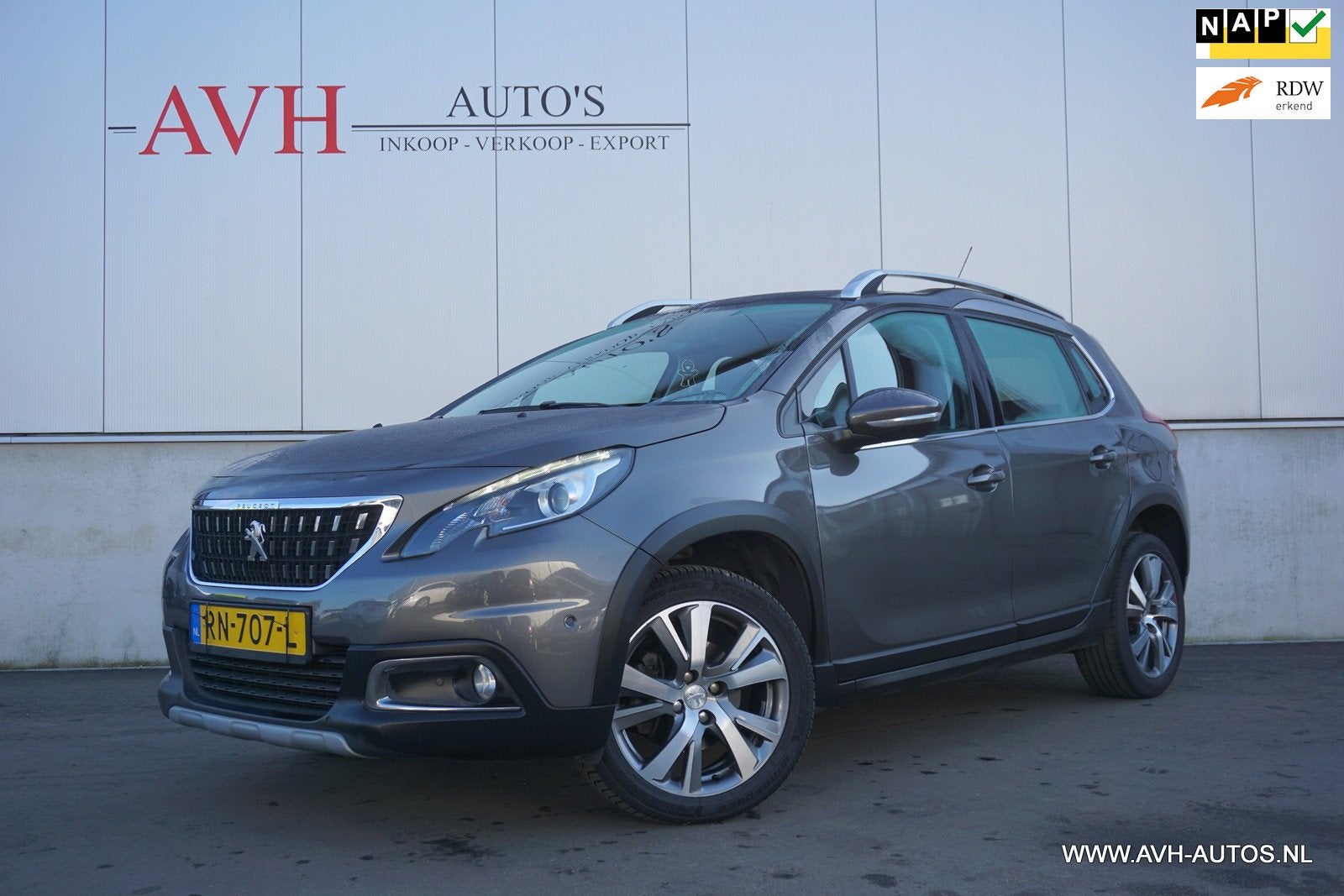 Peugeot 2008 1.2 PureTech Allure, Auto's, Peugeot, Voorwielaandrijving, Euro 6, Leder en Stof, Origineel Nederlands
