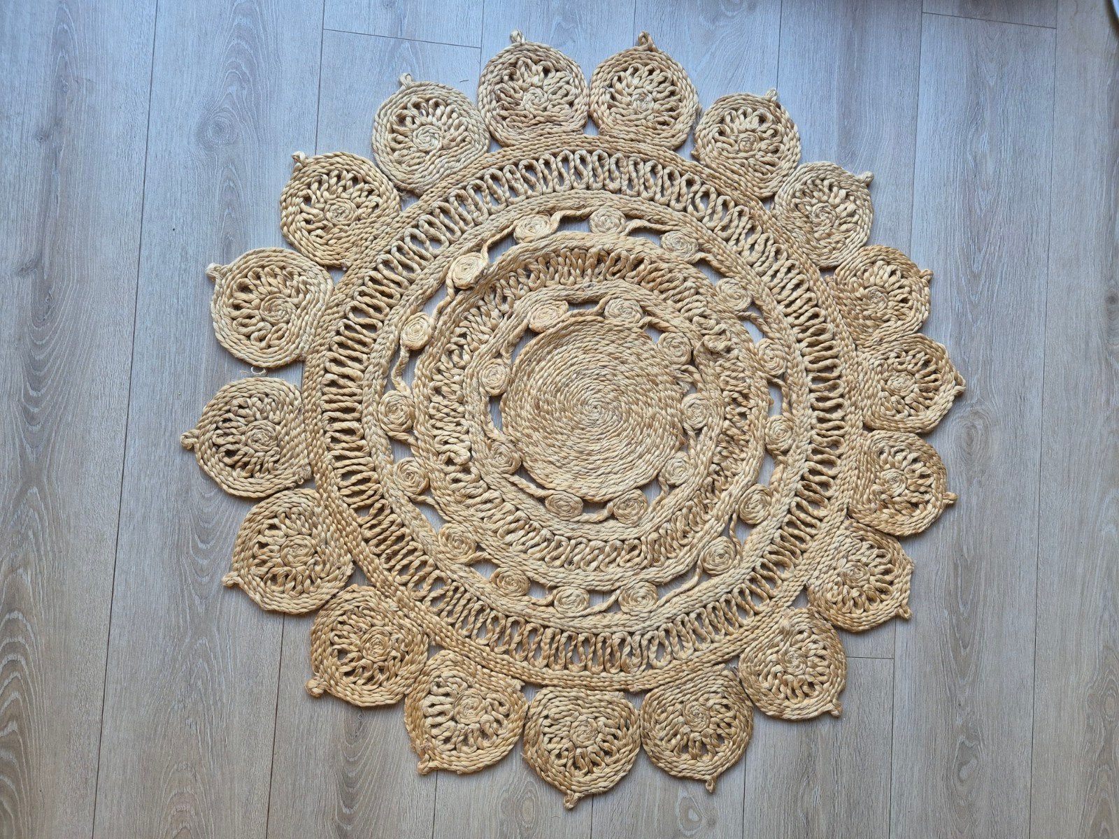 Mandala Rond Juten Vloerkleed - Handgemaakt en Natuurlijk, Boho, Natuurlijk, Rustiek, Rond, Ophalen of Verzenden, Zo goed als nieuw
