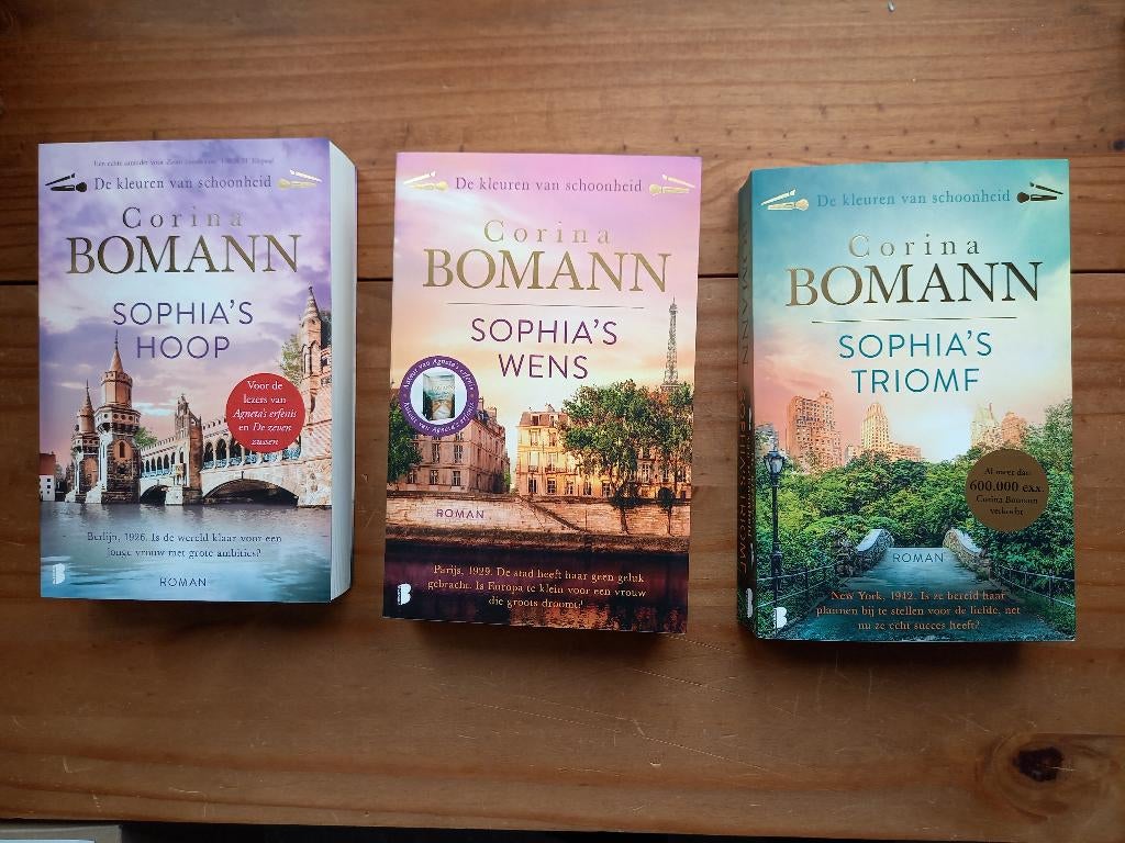 Trilogie De Kleuren van Schoonheid (Corina Bomann), Ophalen of Verzenden, Zo goed als nieuw, Corina Bomann