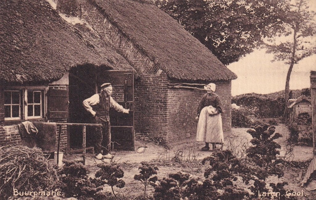 Oude ansichtkaart 'Buurpraatje' Laren, Gooi (ongelopen), Ophalen of Verzenden, Voor 1920, Ongelopen, Noord-Holland