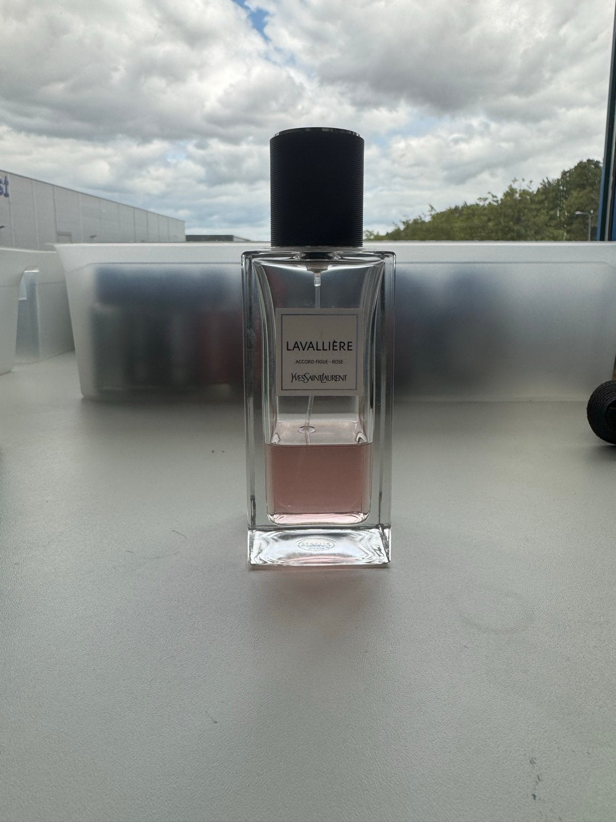 Yves Saint Laurent Lavallière Accord Poudré rose 35 van125ml, Ophalen of Verzenden, Zo goed als nieuw