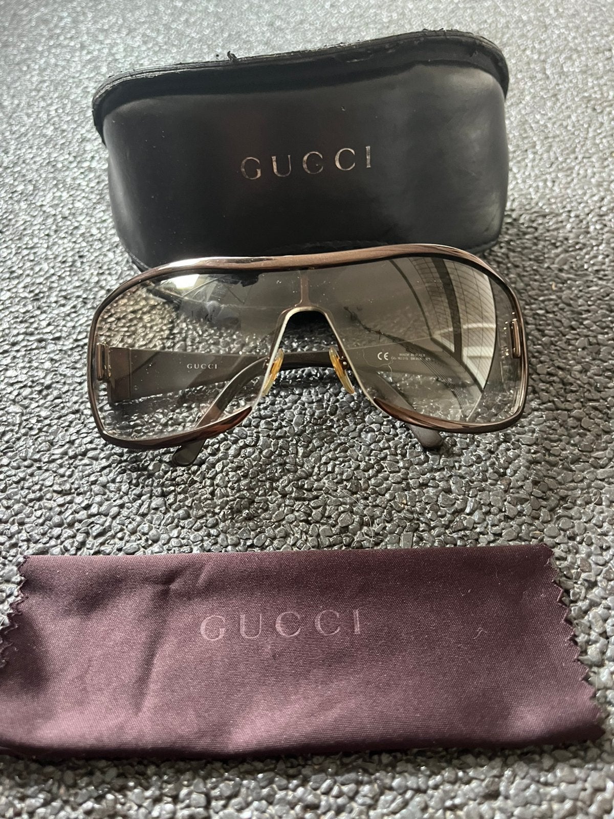 Gucci zonnebril incl brillendoekje en - koker, Gebruikt, Zonnebril, Bruin, Ophalen